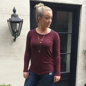 Elegant Gold Layered Necklace